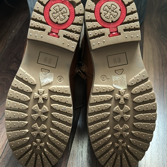 Denver Hayes Winter Lace Up Boots - Picture 3 of 5